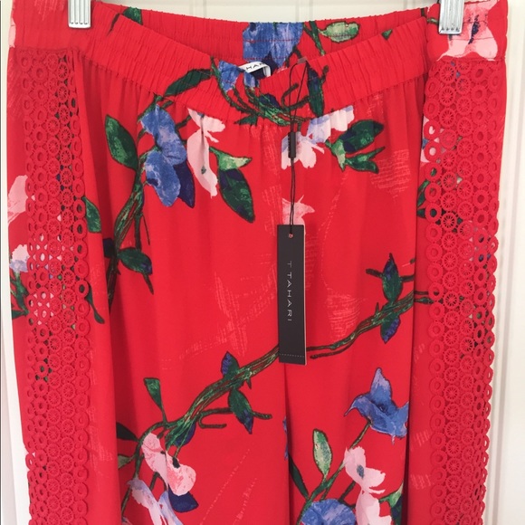 T Tahari Pants - 🎁SOLD🎁 TAHARI "Julia Pant"